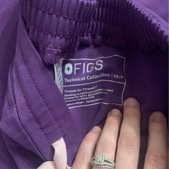 Figs scrub set - Picture 3 of 5